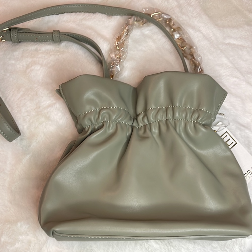 Urban Expression- mini bucket vegan leather